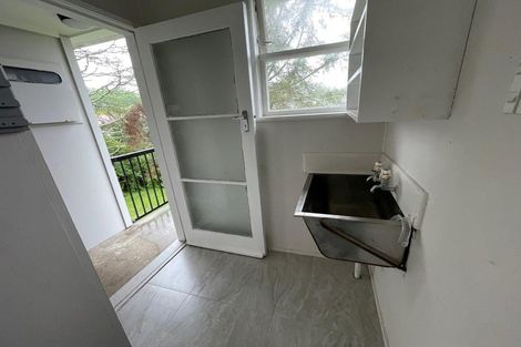 Photo of property in 65 Lauderdale Road, Birkdale, Auckland, 0626