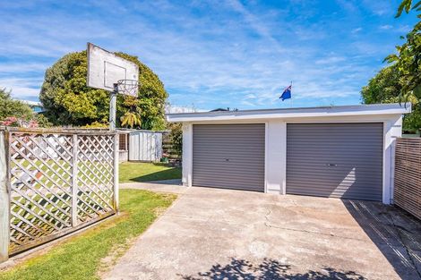 Photo of property in 50 Sylvan Avenue, Waikanae, 5036
