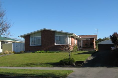 Photo of property in 118 Warren Crescent, Hillmorton, Christchurch, 8025