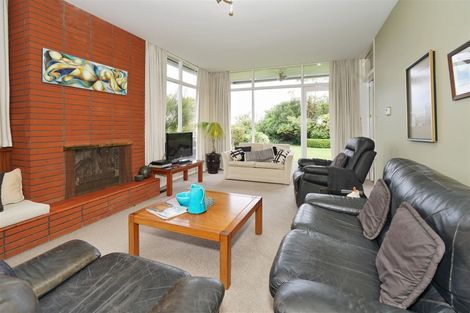 Photo of property in 162 Cambridge Road, Hillcrest, Hamilton, 3216