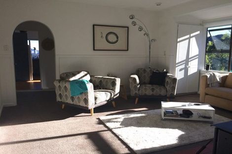 Photo of property in 35 Cornwall Road, Lyttelton, 8082