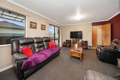 Photo of property in 18 Wye Street, Rongotea, 4476