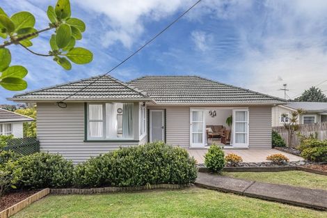 Photo of property in 1/47 Glencoe Road, Browns Bay, Auckland, 0630