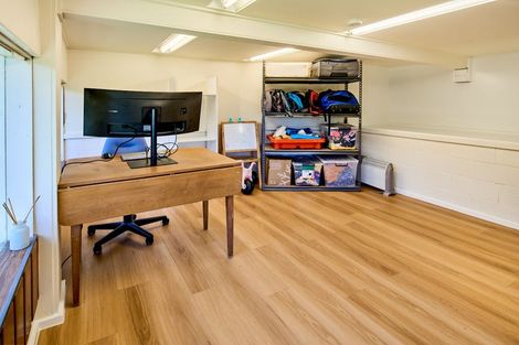 Photo of property in 7 Manitoba Place, Kingston, Wellington, 6021