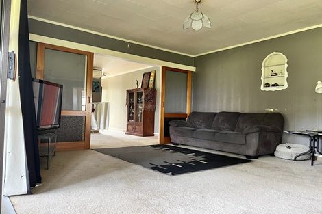 Photo of property in 53 Cemetery Road, Dannevirke, 4930