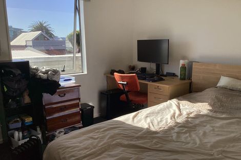 Photo of property in 4/340 Lincoln Road, Addington, Christchurch, 8024