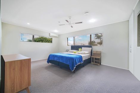 Photo of property in 100 Westerham Drive, Dannemora, Auckland, 2016