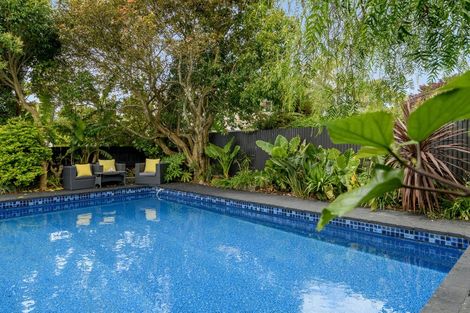 Photo of property in 6 Roys Road, Parkvale, Tauranga, 3112