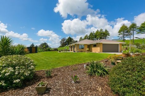 Photo of property in 617a Kaipikari Road, Urenui, 4375