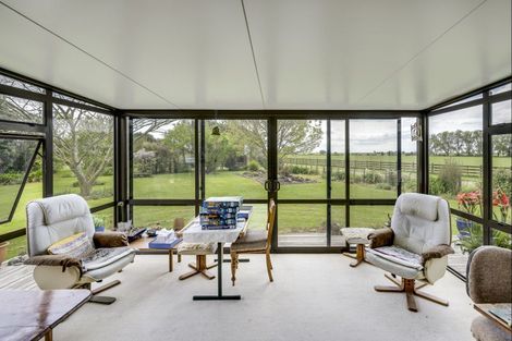 Photo of property in 21 Stafford Street, Clive, 4102