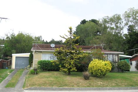 Photo of property in 1/18 Hillside Drive, Maoribank, Upper Hutt, 5018