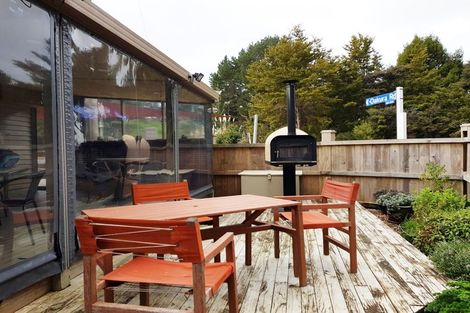 Photo of property in 3 Oakura Road, Oakura, Hikurangi, 0184