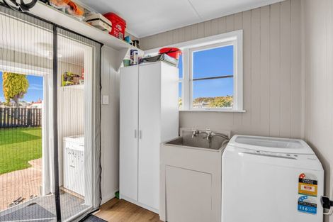 Photo of property in 342 High Street, Dannevirke, 4930