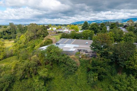 Photo of property in 27 Robertshawe Crescent, Dannevirke, 4930
