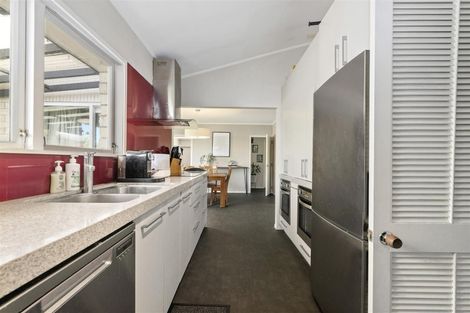 Photo of property in 55 Martin Street, Utuhina, Rotorua, 3015