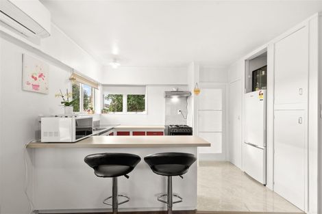 Photo of property in 25b Sunnypark Avenue, Rosehill, Papakura, 2113