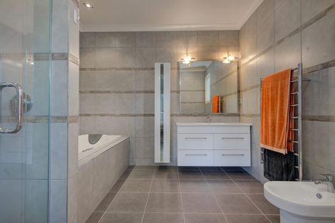 Photo of property in 9 Beachwood Drive, Hatfields Beach, Orewa, 0931