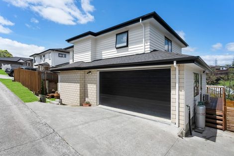 Photo of property in 1b Makora Road, Massey, Auckland, 0614