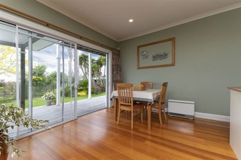 Photo of property in 296 Old North Road, Kumeu, 0892