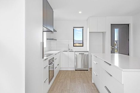 Photo of property in 33 Accadia Drive, Rolleston, 7614