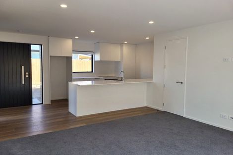 Photo of property in 3/233 Edgeware Road, Edgeware, Christchurch, 8013