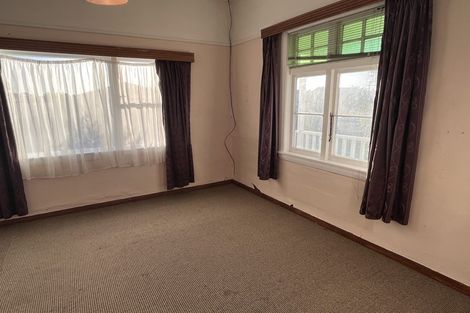 Photo of property in 2 Coley Street, Foxton, 4814