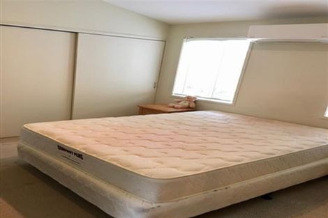 Photo of property in 6c Carlton Gore Road, Grafton, Auckland, 1023