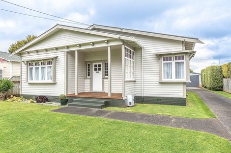 Photo of property in 7 Godwin Crescent, College Estate, Whanganui, 4500