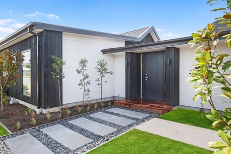 Photo of property in 1 Karos Lane, Northwood, Christchurch, 8051