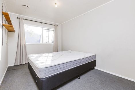 Photo of property in 1/6 Bundena Place, Clendon Park, Auckland, 2103
