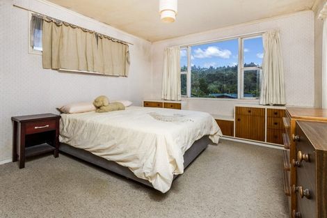 Photo of property in 26 Awaruku Road, Torbay, Auckland, 0630