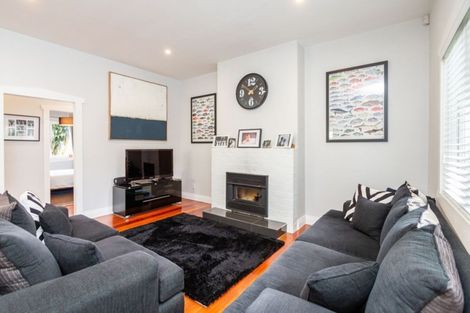 Photo of property in 1012 Great North Road, Point Chevalier, Auckland, 1022
