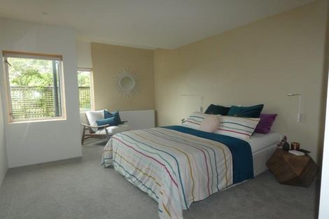 Photo of property in 25 Salamanca Road, Kelburn, Wellington, 6012