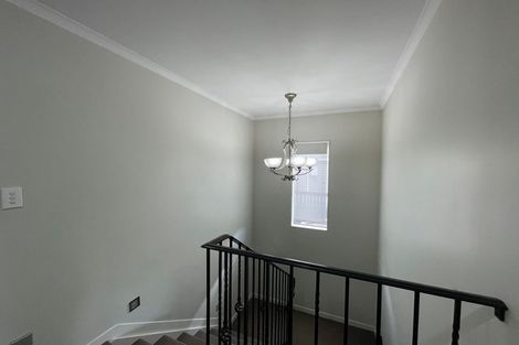 Photo of property in 39 Terrasini Drive, Flat Bush, Auckland, 2019