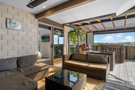 Photo of property in 5 Greenvale Place, Welcome Bay, Tauranga, 3112