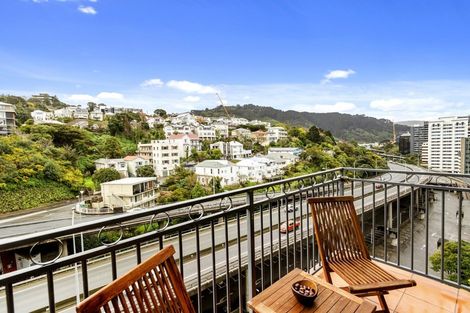 Photo of property in Atrium Towers, 7f/154 The Terrace, Wellington Central, Wellington, 6011