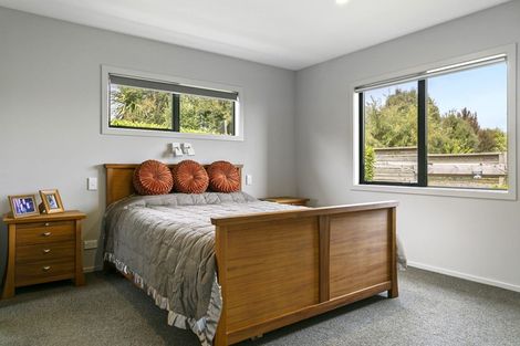 Photo of property in 15 Moa Lane, Richmond Heights, Taupo, 3330