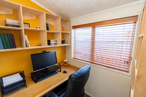 Photo of property in 4/15 Bolton Street, Petone, Lower Hutt, 5012