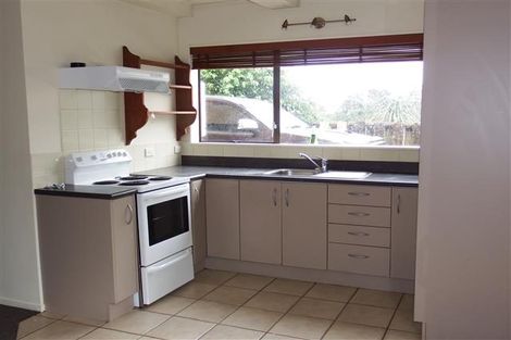 Photo of property in 79 Queenstown Road, Onehunga, Auckland, 1061
