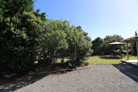 Photo of property in 10 Mack Street, Foxton Beach, Foxton, 4815