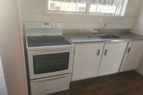 Photo of property in 121a Russell Road, Manurewa, Auckland, 2102