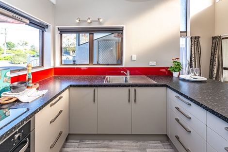 Photo of property in 6 Campbell Street, Whanganui, 4500