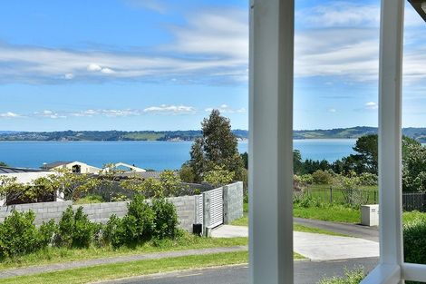 Photo of property in 285 Pinecrest Drive, Gulf Harbour, Whangaparaoa, 0930