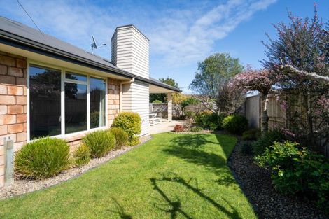 Photo of property in 7 Norfolk Drive, Cambridge, 3434