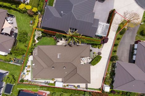 Photo of property in 10 Tranquil Grove, Omokoroa, 3114