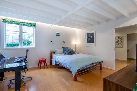 Photo of property in 9 Raroa Terrace, Waiatarua, Auckland, 0604