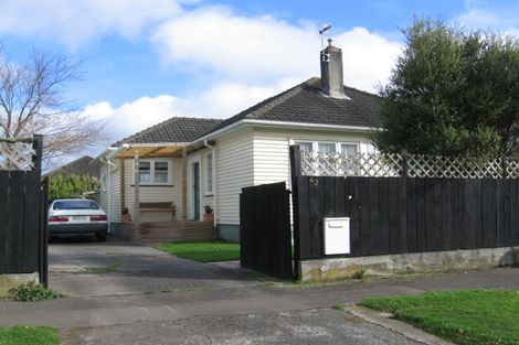 Photo of property in 42 Moheke Avenue, Roslyn, Palmerston North, 4414