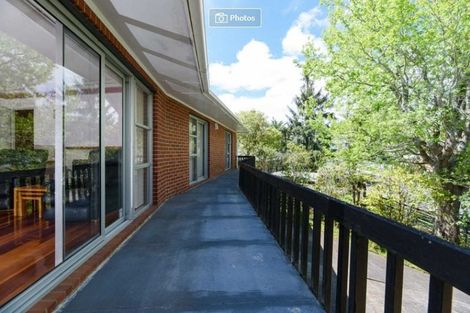 Photo of property in 27 Crompton Road, Massey, Auckland, 0614