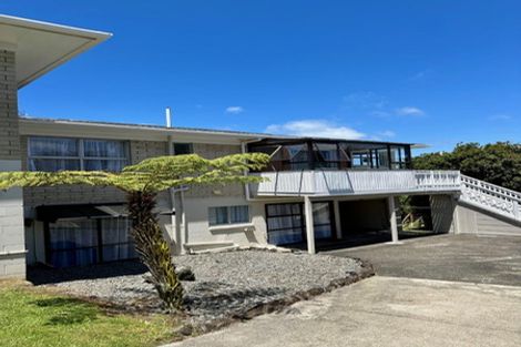 Photo of property in 2/23 Waitemata Road, Hauraki, Auckland, 0622