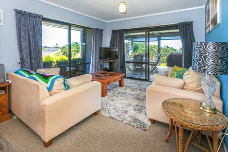 Photo of property in 65 Grange Road, Hahei, Whitianga, 3591